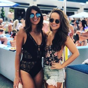 Meet your Posher, Christine